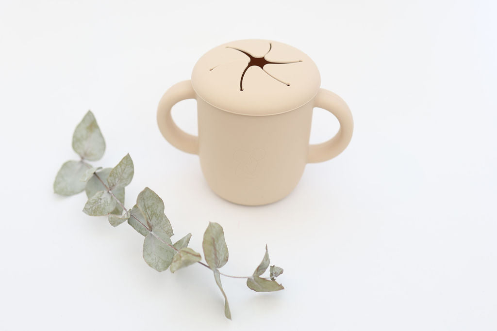 Barnmugg med sugrör